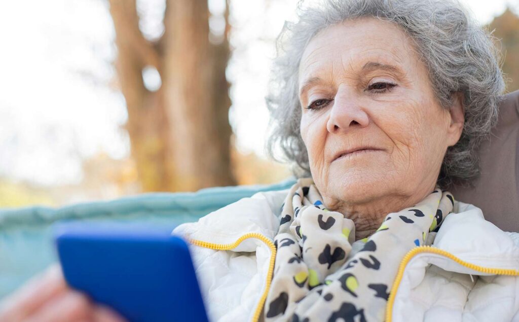 tips to prevent elder fraud